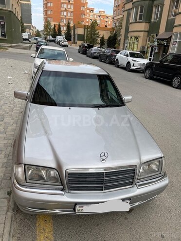 Mercedes C 220 1999, 380,000 km - 2.2 l - Bakı