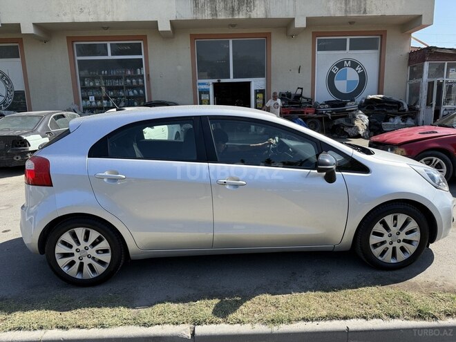 Kia Rio 2012, 207,000 km - 1.4 л - Bakı