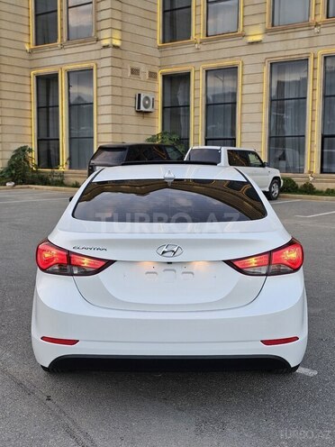 Hyundai Elantra 2015, 147,777 km - 1.8 l - Bakı