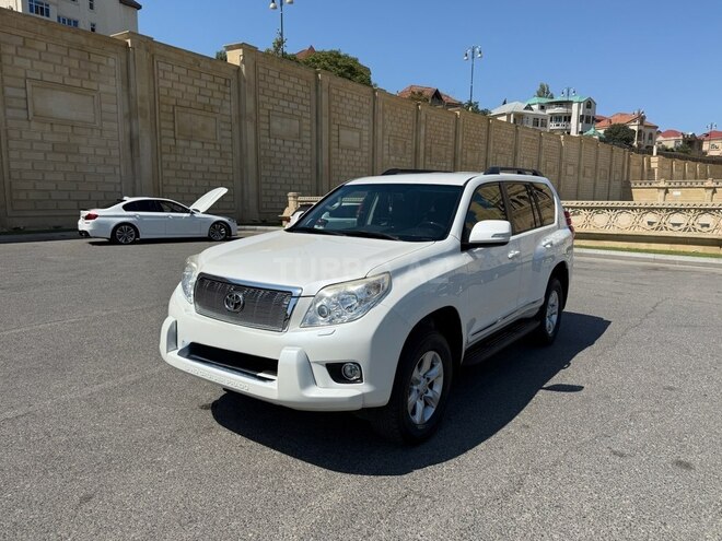 Toyota Land Cruiser Prado 2010, 158,300 km - 2.7 л - Bakı