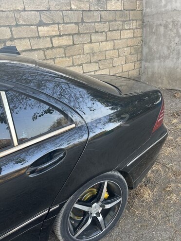 Mercedes C 240 2001, 320,000 km - 2.6 l - Lənkəran