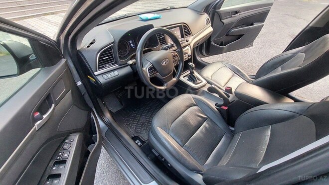 Hyundai Elantra 2016, 117,400 km - 2.0 л - Şəki