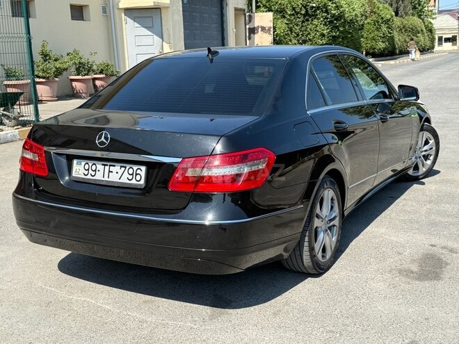 Mercedes E 220 2010, 288,456 km - 2.1 l - Bakı