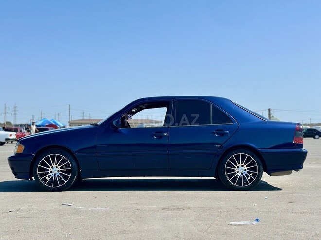 Mercedes C 220 2000, 720,000 km - 2.2 l - Bakı