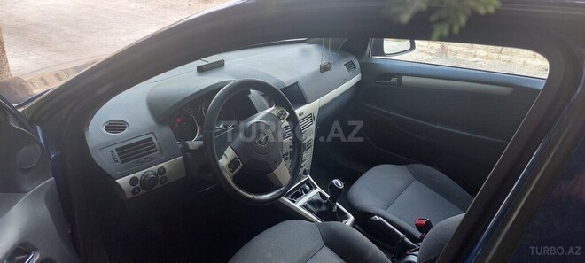 Opel Astra 2007, 245,000 km - 1.4 l - Bakı