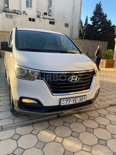 Hyundai H-1 2018, 235,000 km - 2.5 l - Bakı