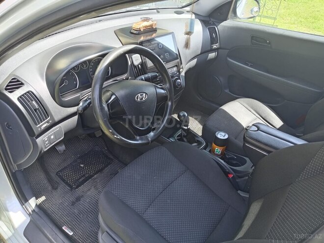Hyundai i30 2010, 277,000 km - 1.4 l - Lənkəran