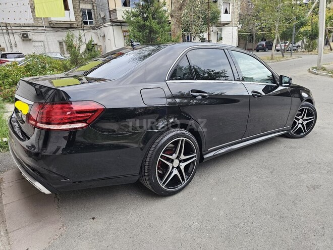 Mercedes E 220 2015, 260,000 km - 2.1 l - Mingəçevir