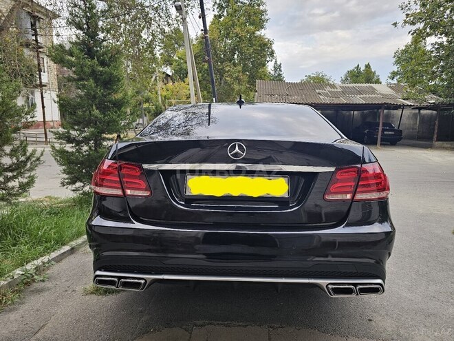 Mercedes E 220 2015, 260,000 km - 2.1 l - Mingəçevir