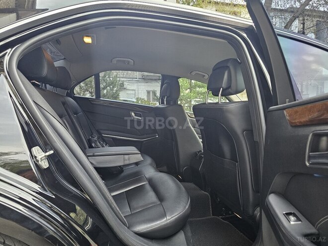 Mercedes E 220 2015, 260,000 km - 2.1 l - Mingəçevir
