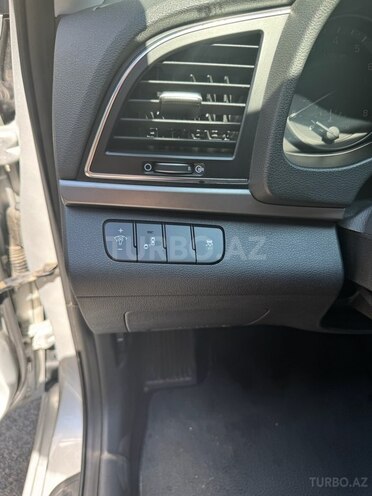 Hyundai Elantra 2016, 143,393 km - 2.0 л - Bakı
