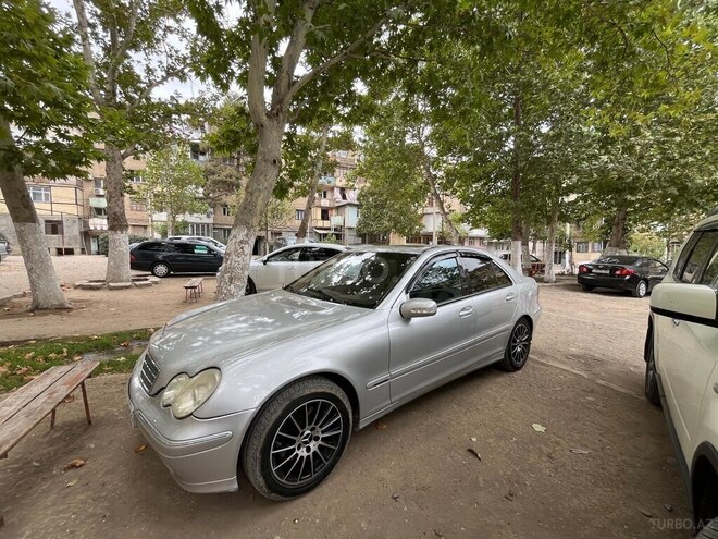 Mercedes C 240 2000, 451,676 km - 2.6 л - Gəncə