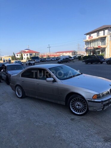 BMW 530 2001, 296,000 km - 3.0 l - Bakı