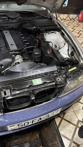 BMW 530 2001, 296,000 km - 3.0 l - Bakı