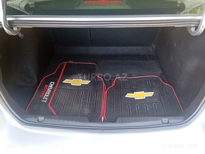 Chevrolet Cruze 2011, 305,775 km - 1.4 л - Sumqayıt
