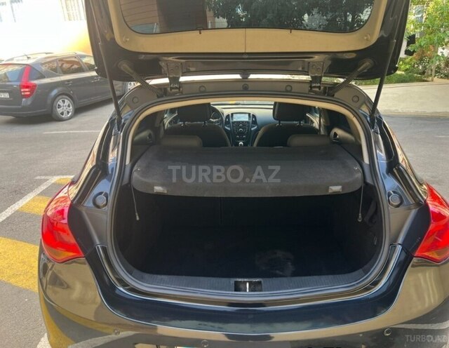 Opel Astra 2012, 250,000 km - 1.3 l - Bakı