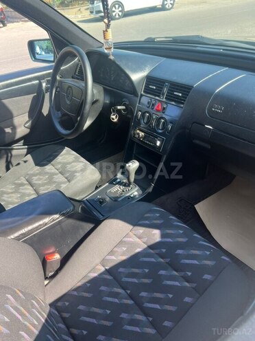 Mercedes C 200 1998, 430,000 km - 2.0 л - Sumqayıt