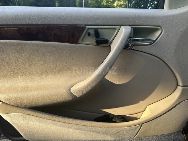 Mercedes C 200 1999, 333,674 km - 2.0 л - Mingəçevir