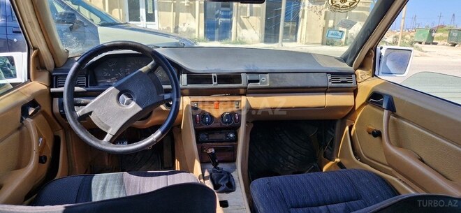Mercedes E 220 1989, 500,000 km - 2.2 l - Bakı