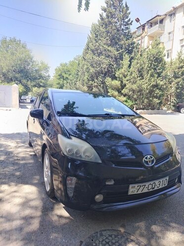 Toyota Prius 2014, 221,000 km - 1.8 л - Bakı