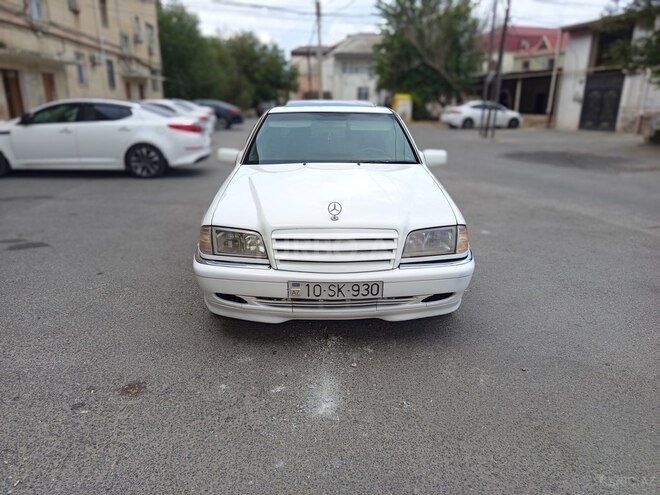Mercedes C 200 1995, 228,000 km - 2.0 л - Bakı