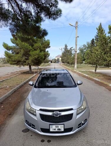 Chevrolet Cruze 2012, 412,358 km - 1.4 l - Salyan