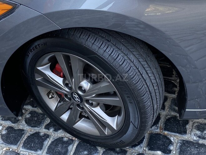 Hyundai Elantra 2017, 58,347 km - 2.0 l - Bakı