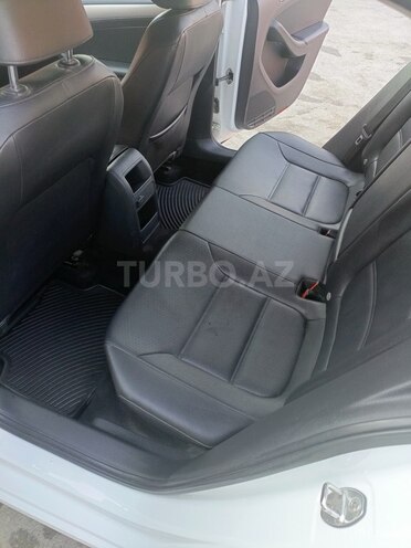 Volkswagen Jetta 2016, 320,000 km - 1.4 l - Bakı