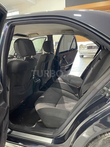 Mercedes E 240 1999, 365,000 km - 2.4 l - Sumqayıt