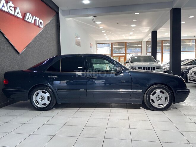 Mercedes E 240 1999, 365,000 km - 2.4 l - Sumqayıt