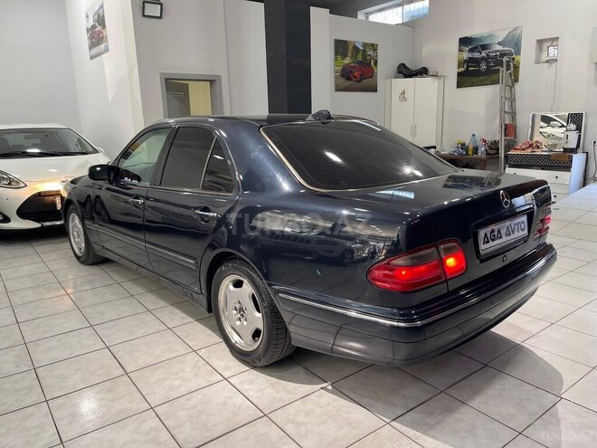 Mercedes E 240 1999, 365,000 km - 2.4 l - Sumqayıt