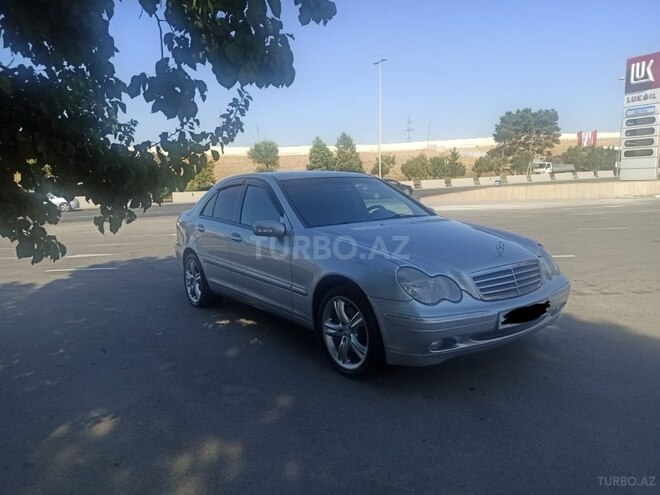 Mercedes C 240 2001, 202,238 km - 2.6 l - Bakı