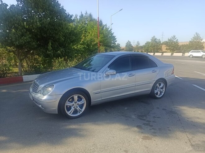 Mercedes C 240 2001, 202,238 km - 2.6 l - Bakı