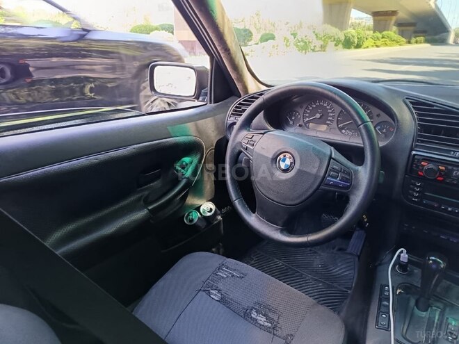 BMW 328 1997, 250,000 km - 2.8 l - Bakı