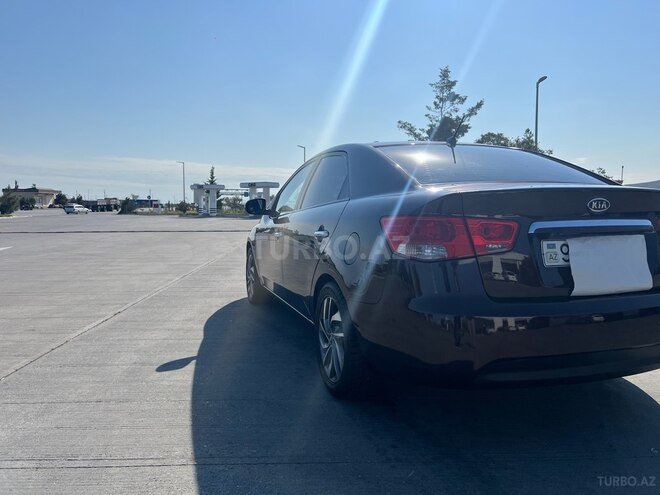 Kia Cerato 2011, 214,778 km - 1.6 l - Şirvan