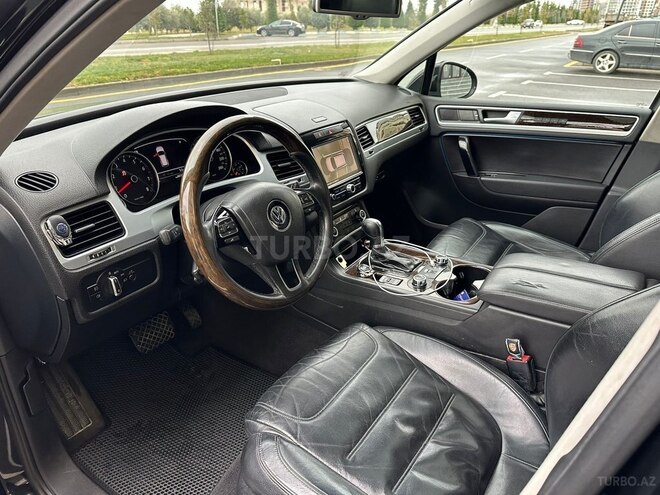 Volkswagen Touareg 2012, 260,000 km - 3.6 l - Bakı