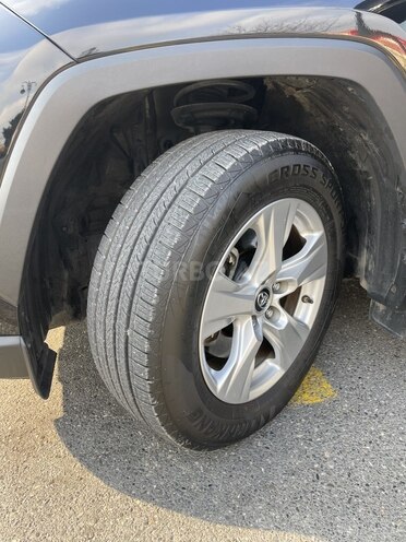 Toyota RAV4 2018, 133,000 km - 2.0 l - Bakı