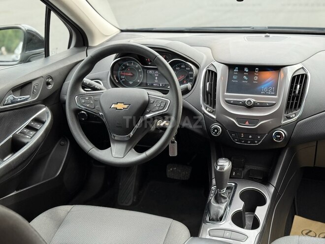Chevrolet Cruze 2018, 86,000 km - 1.4 л - Gəncə