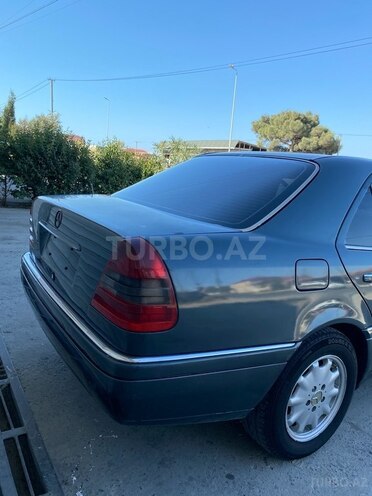 Mercedes C 220 1994, 250,000 km - 2.2 l - Bakı
