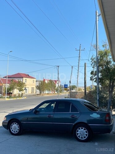 Mercedes C 220 1994, 250,000 km - 2.2 l - Bakı