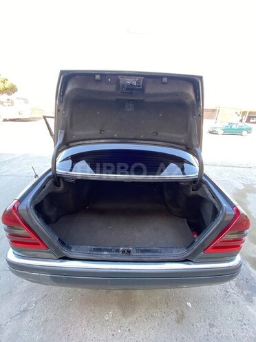 Mercedes C 220 1994, 250,000 km - 2.2 l - Bakı
