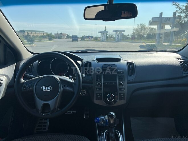 Kia Cerato 2011, 214,778 km - 1.6 l - Şirvan
