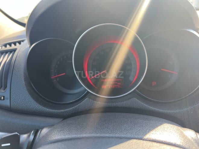 Kia Cerato 2011, 214,778 km - 1.6 l - Şirvan