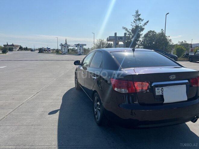 Kia Cerato 2011, 214,778 km - 1.6 l - Şirvan