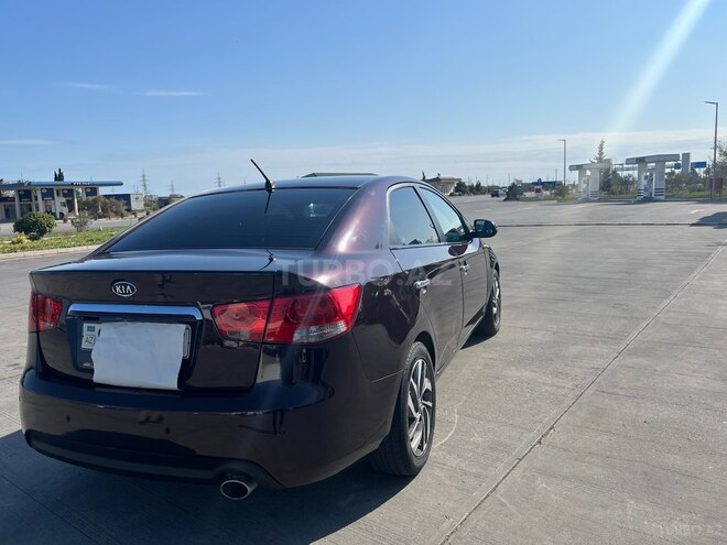 Kia Cerato 2011, 214,778 km - 1.6 l - Şirvan