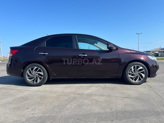 Kia Cerato 2011, 214,778 km - 1.6 l - Şirvan