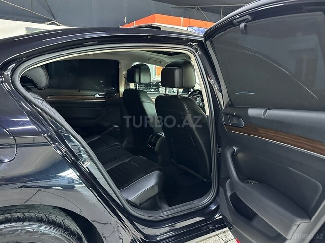 Volkswagen Passat 2018, 162,200 km - 1.8 l - Bakı