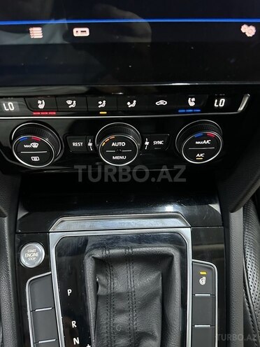 Volkswagen Passat 2018, 162,200 km - 1.8 l - Bakı