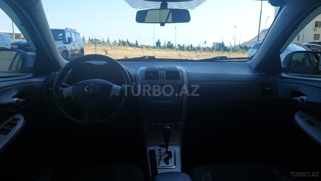 Toyota Corolla 2010, 182,000 km - 1.8 l - Bakı