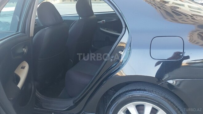 Toyota Corolla 2010, 182,000 km - 1.8 l - Bakı